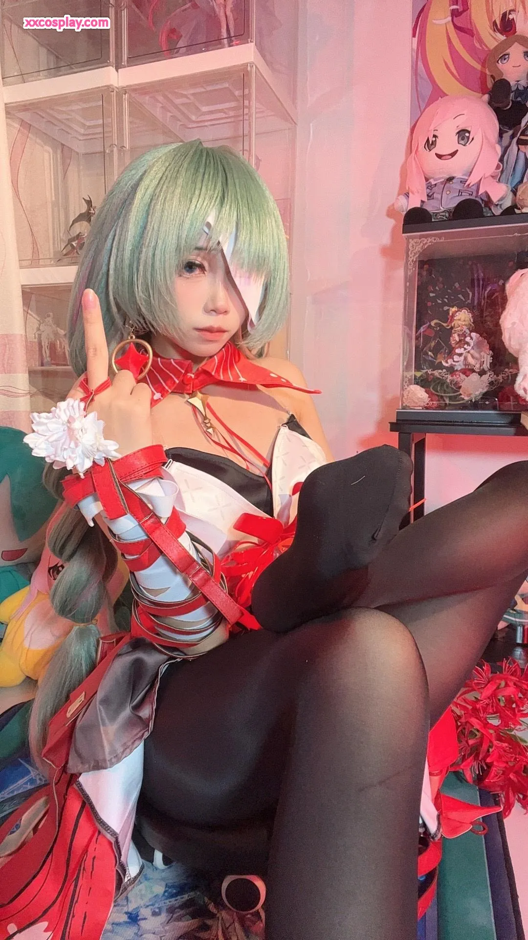 Shirly as Flolo – Wuthering Waves Cosplay